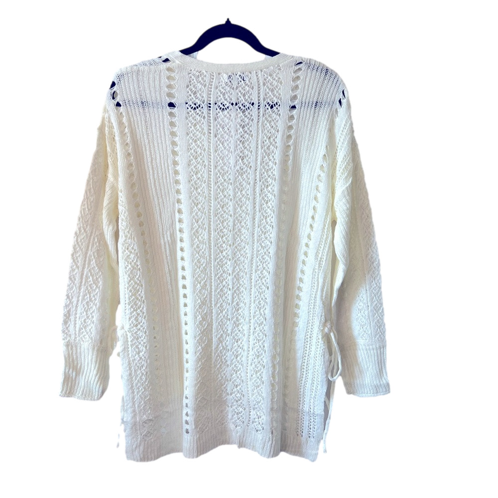NWT Women’s Ivory crocheted blouse Size Small - Picture 5 of 6